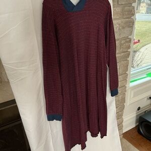 Burgundy Long Sleeve hooded  Dress